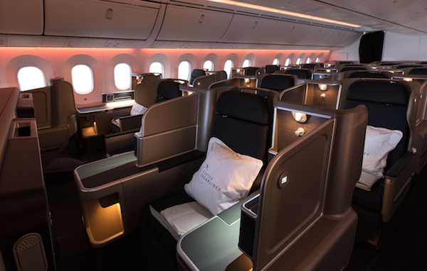 Fully Flat Beds onboard Qantas Dreamliner Business Class.