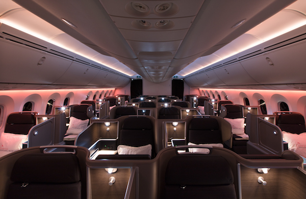 Qantas Dreamliner, Business Class, mood lighting.
