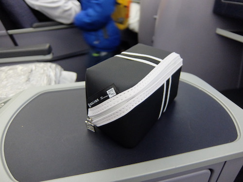 United Polaris Amenity Kit