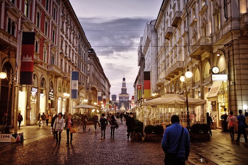 Soak up the atmosphere in the sidewalk cafes of Milan.