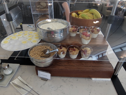 Breakfast at the United Club in Newark Airport