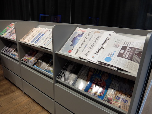 Newspapers and magazines in the Austrian Airlines lounge.