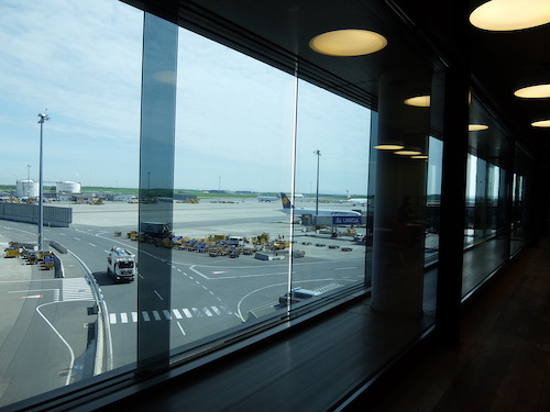 Austrian Airlines Lounge - Schengen Area - views over the Tarmac