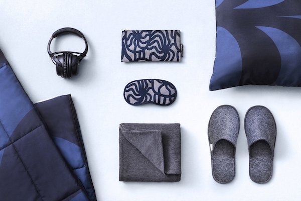 Finnair Business Class sleep textiles & Slippers