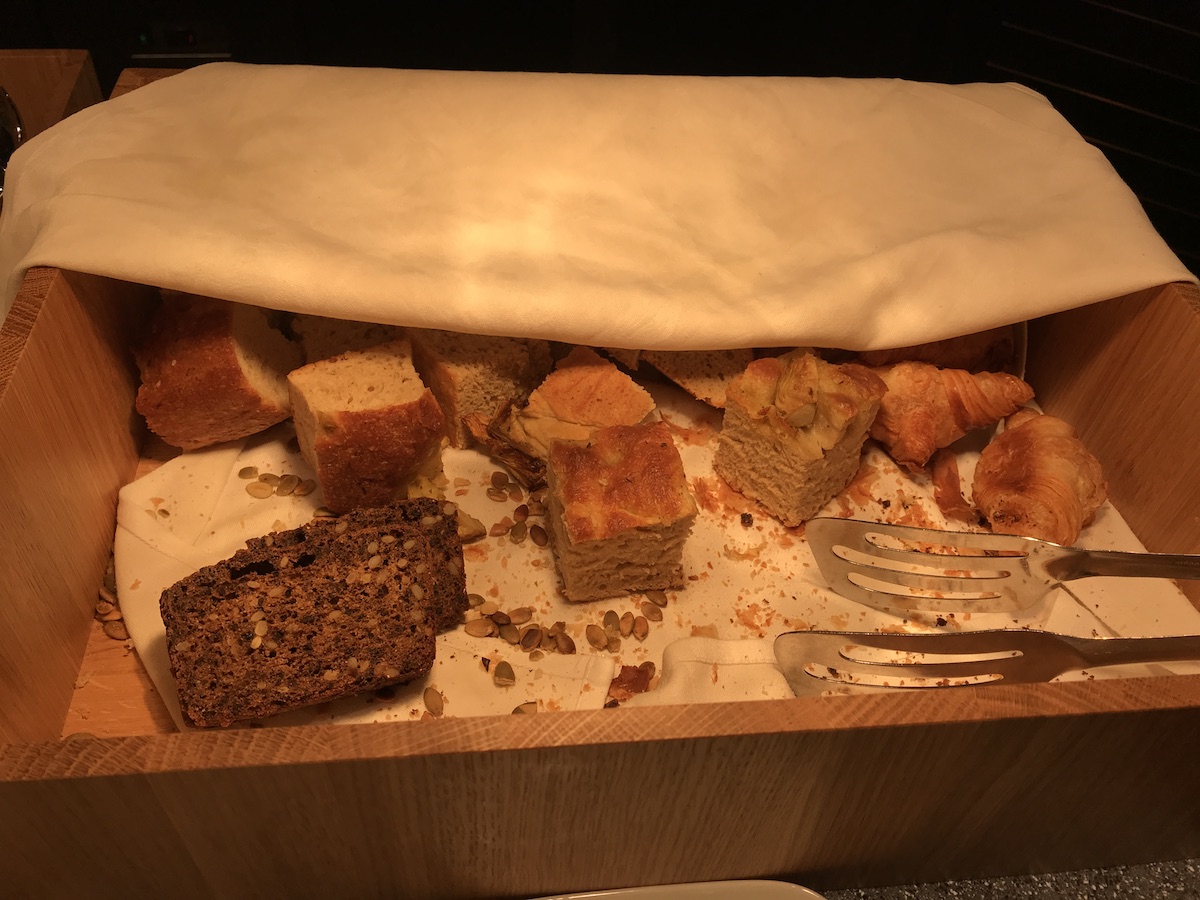 Finnair Platinum Lounge Buffet