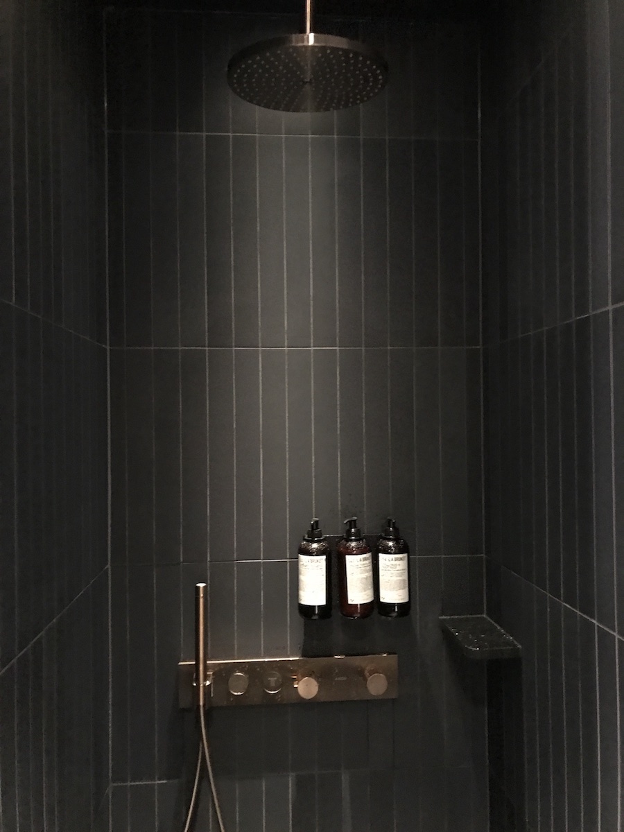 Inside the Platinum Lounge Shower suites