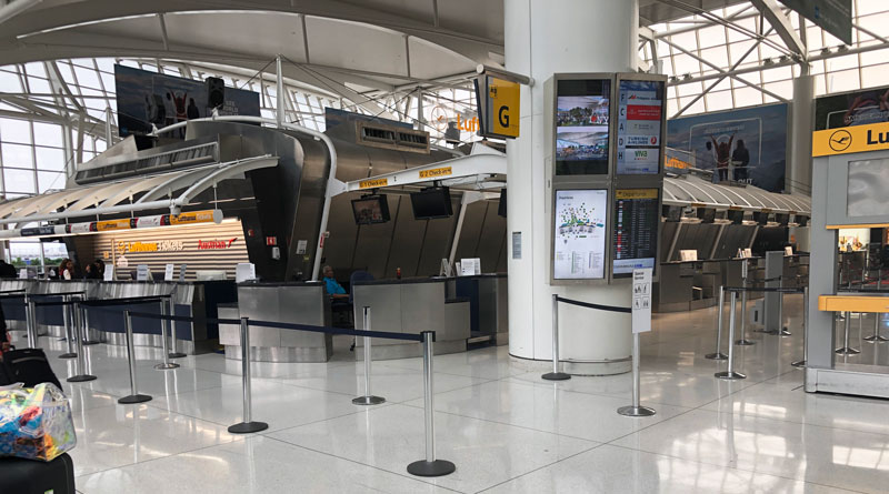 JFK Lufthansa Check-in counter