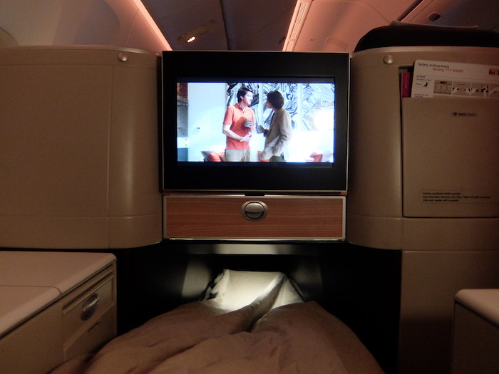 Swiss Business Class Fully Flat Bed