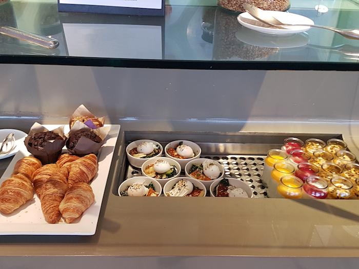 Qantas Sydney First Class Lounge Breakfast
