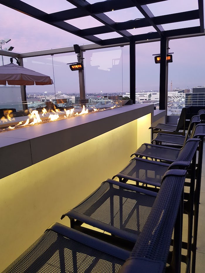Star Alliance Lounge LA Outdoor Terrace