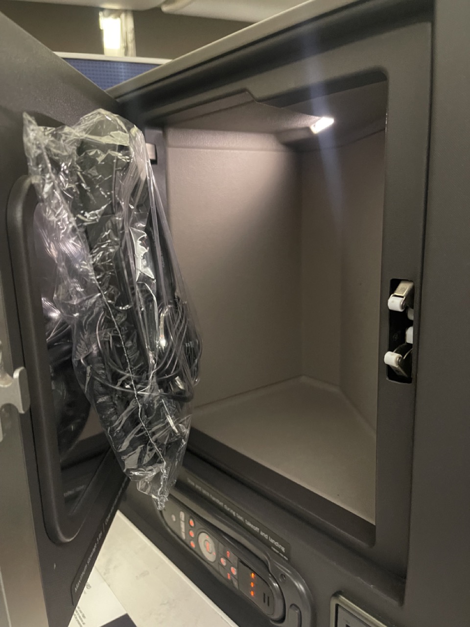 San_francisco_internation_headphones