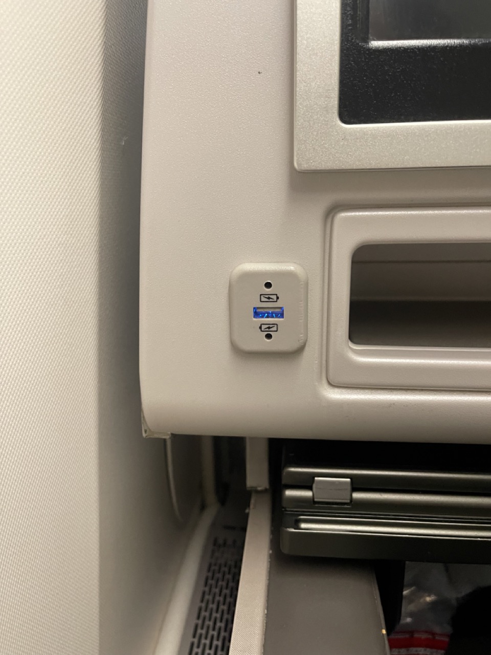 San_francisco_internation_usb