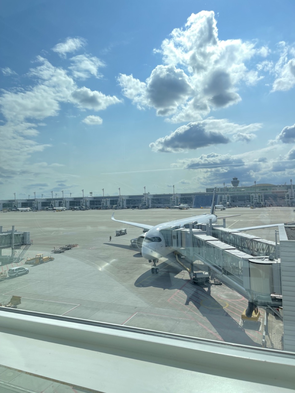 Lufthansa_business_class_airbus_A350