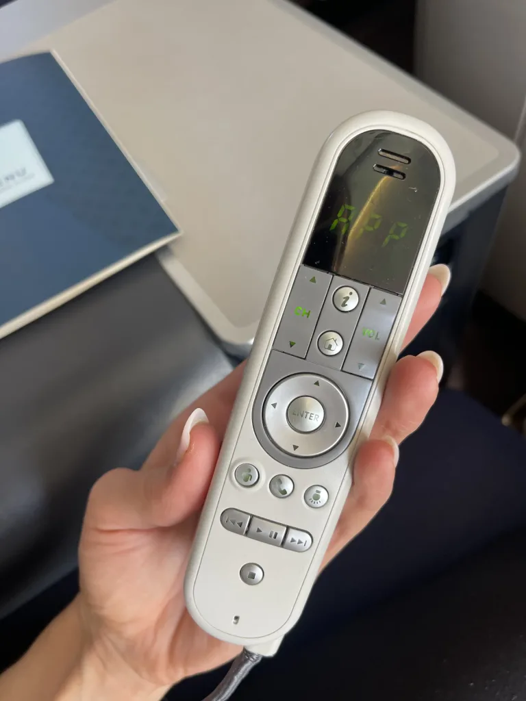 Malaysia Airlines A330 Business Class Remote