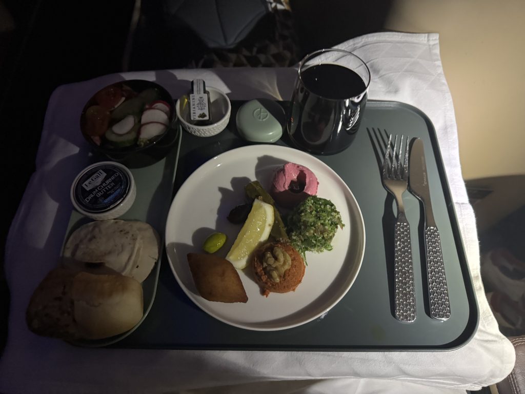 Etihad Business Class 777-300ER Inflight Dining Meal